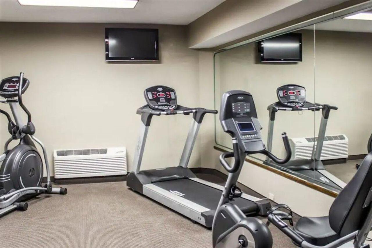 Sleep Inn & Suites Spring Lake - Fayetteville Near Fort Bragg Екстериор снимка