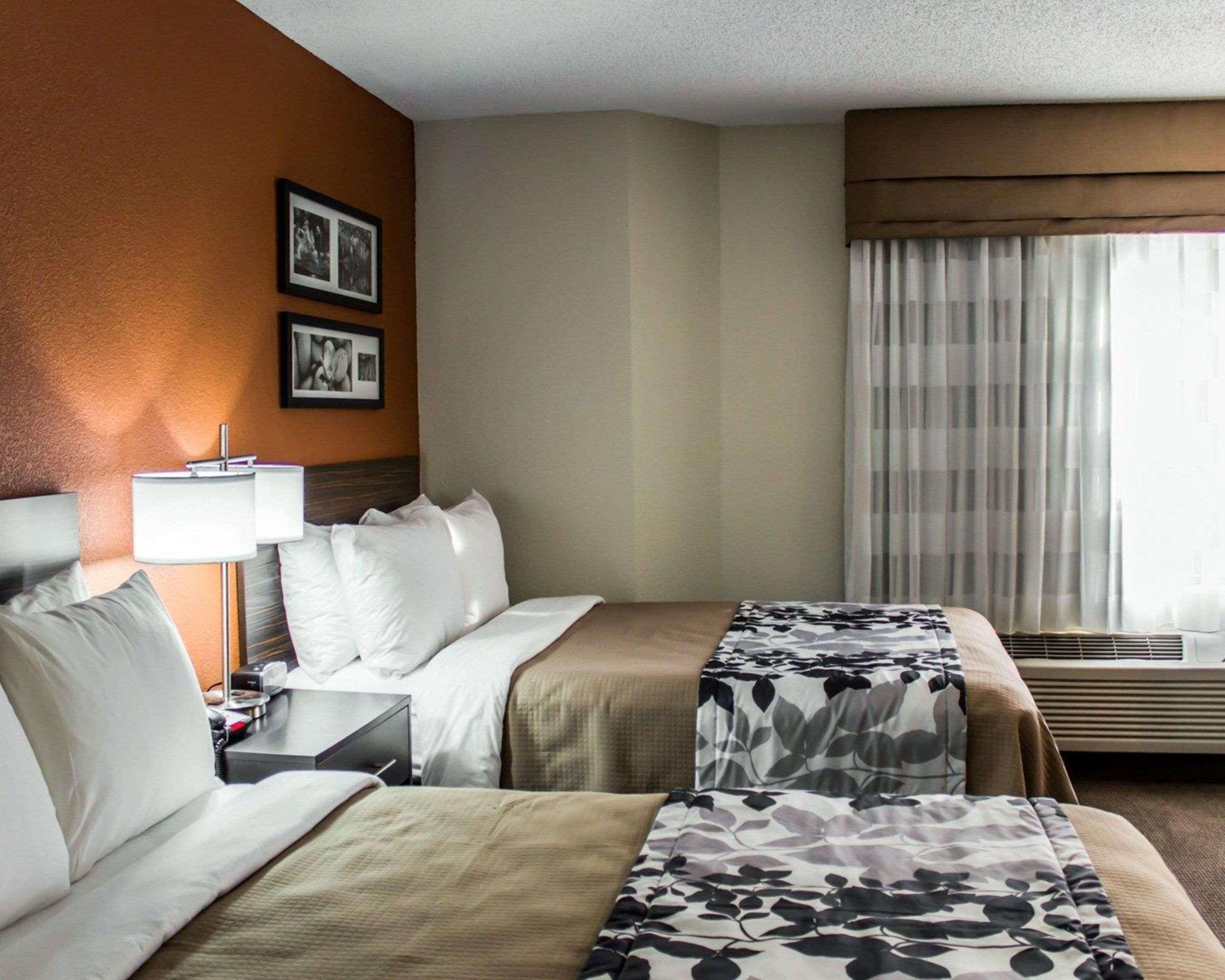 Sleep Inn & Suites Spring Lake - Fayetteville Near Fort Bragg Екстериор снимка
