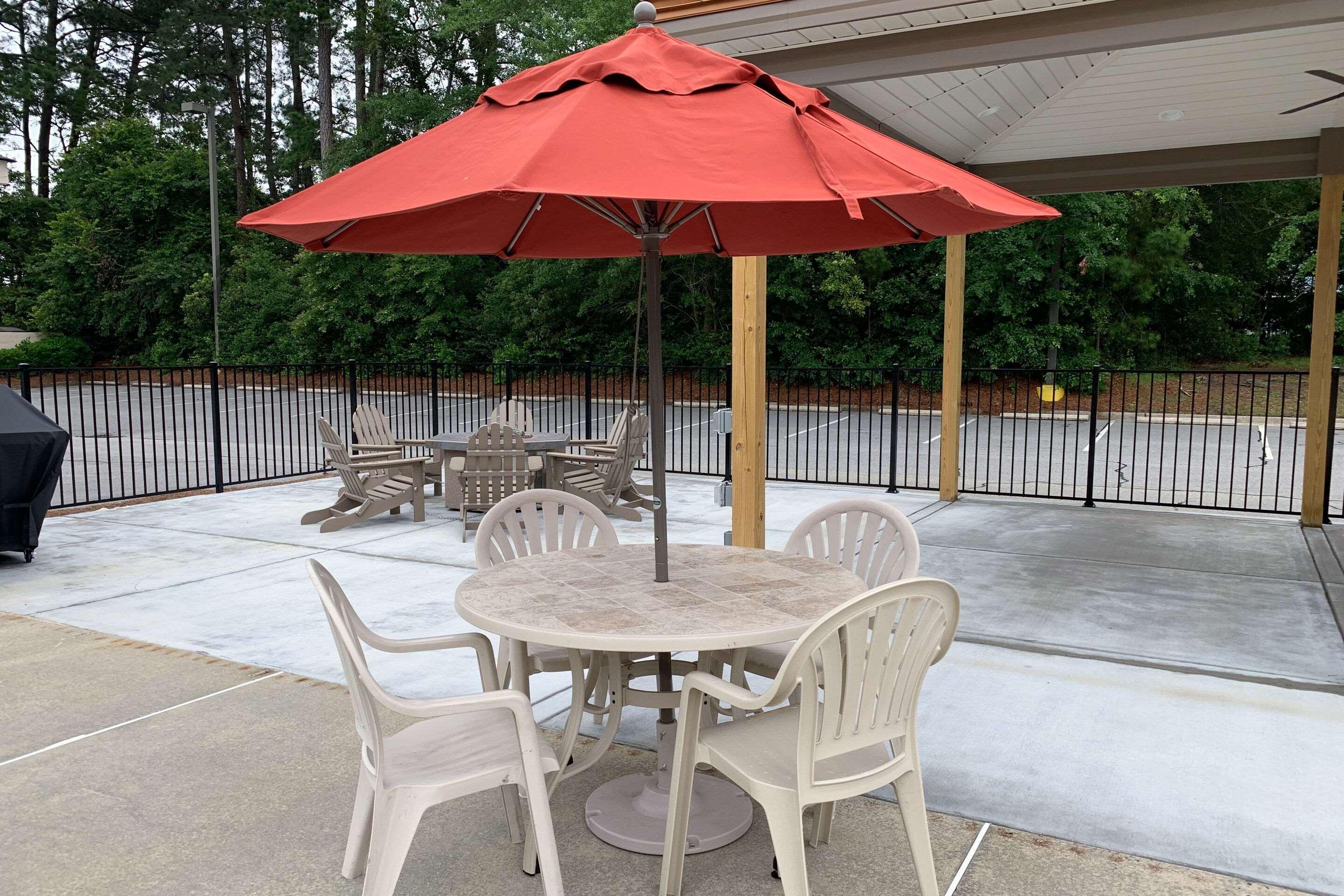 Sleep Inn & Suites Spring Lake - Fayetteville Near Fort Bragg Екстериор снимка