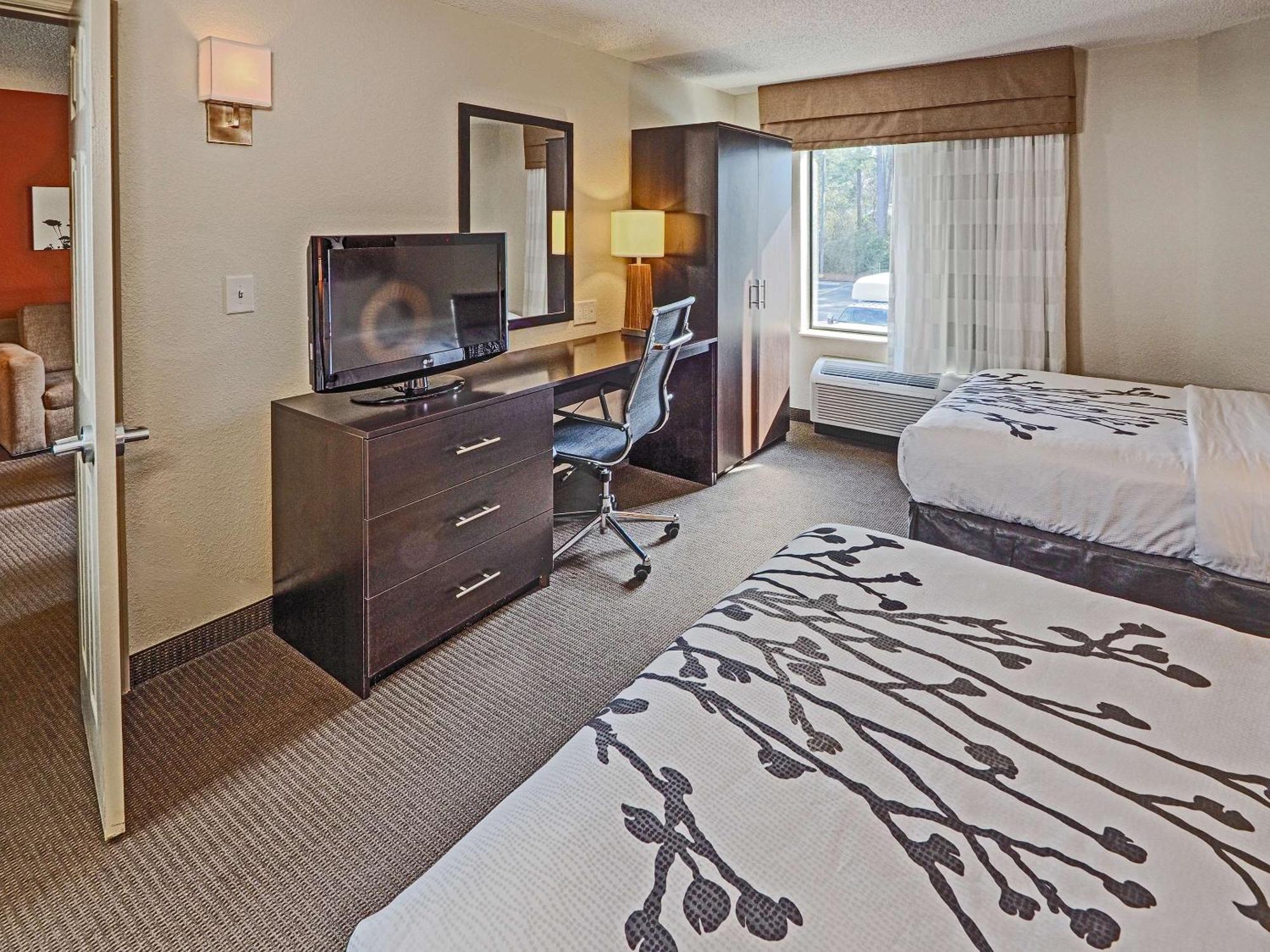 Sleep Inn & Suites Spring Lake - Fayetteville Near Fort Bragg Екстериор снимка