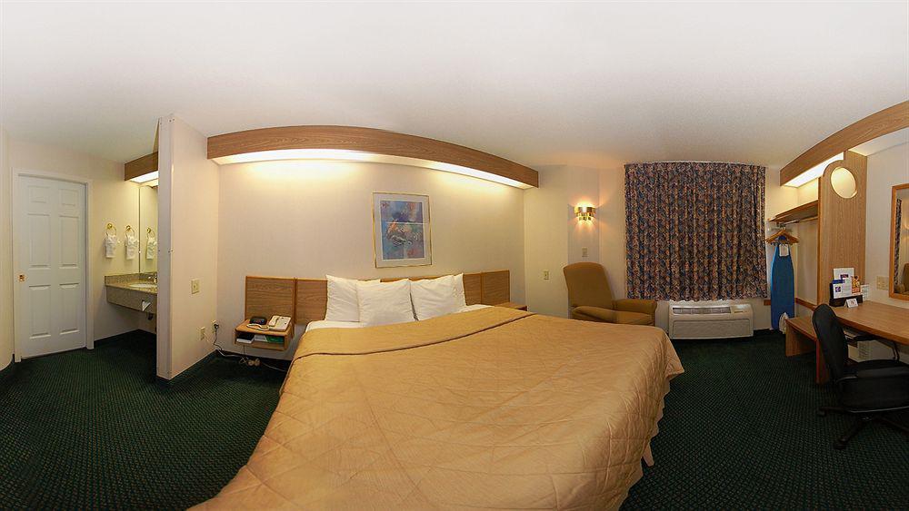 Sleep Inn & Suites Spring Lake - Fayetteville Near Fort Bragg Екстериор снимка